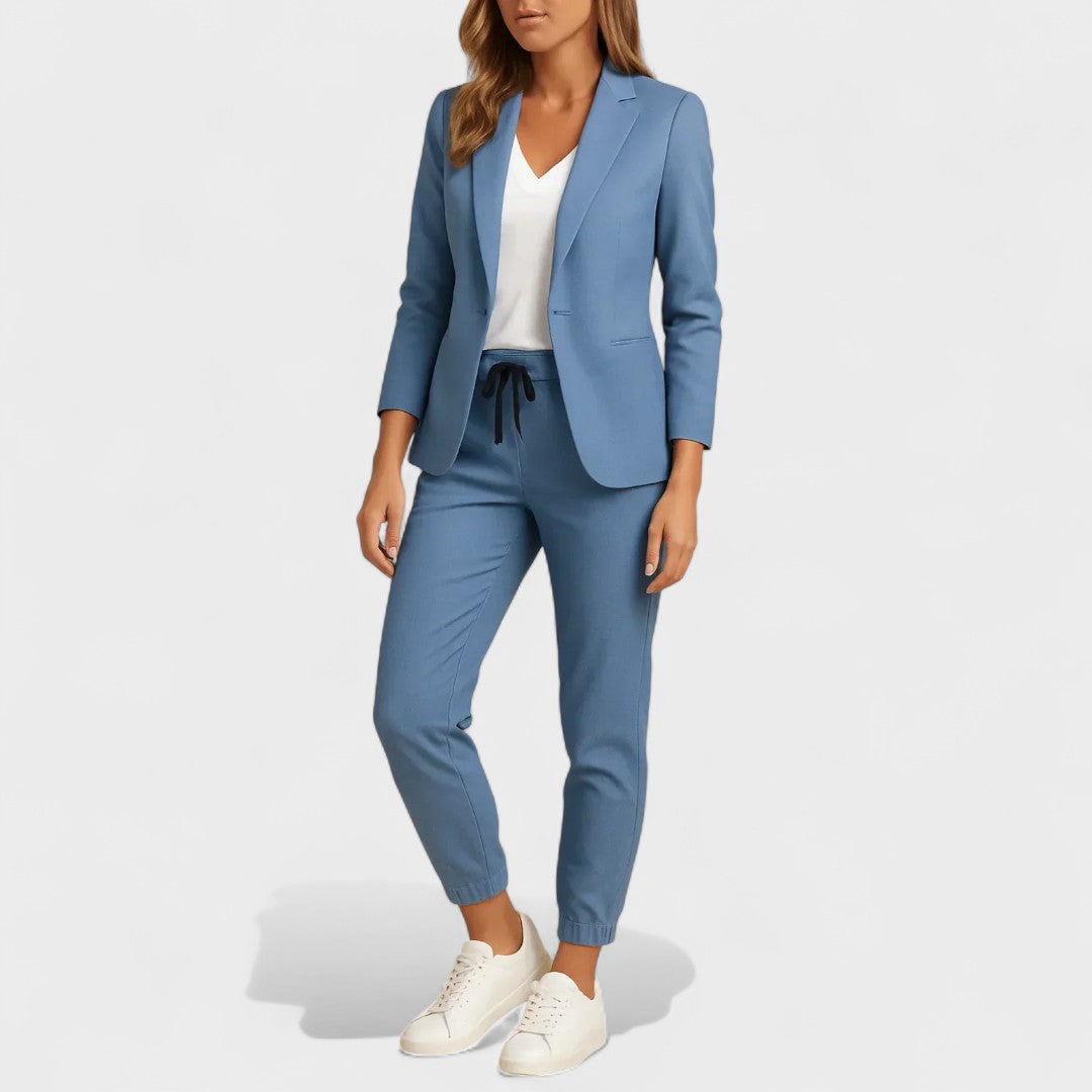 Claudia - Conjunto Elegante con Chaqueta y Pantalones